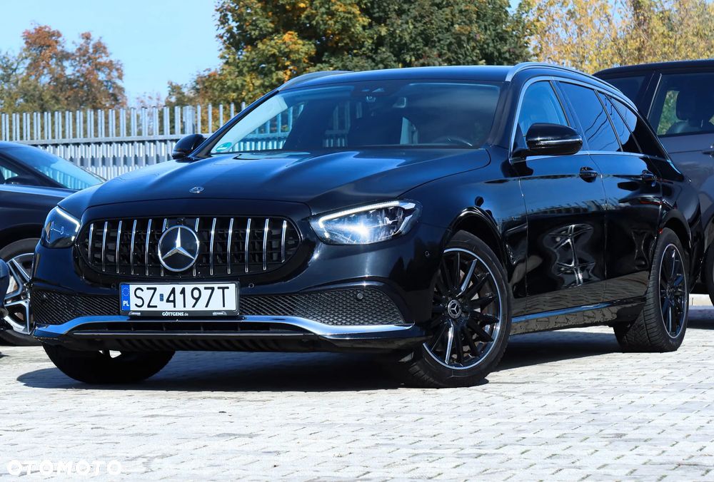 Mercedes-Benz Klasa E 300 T 9G-TRONIC Avantgarde - 40