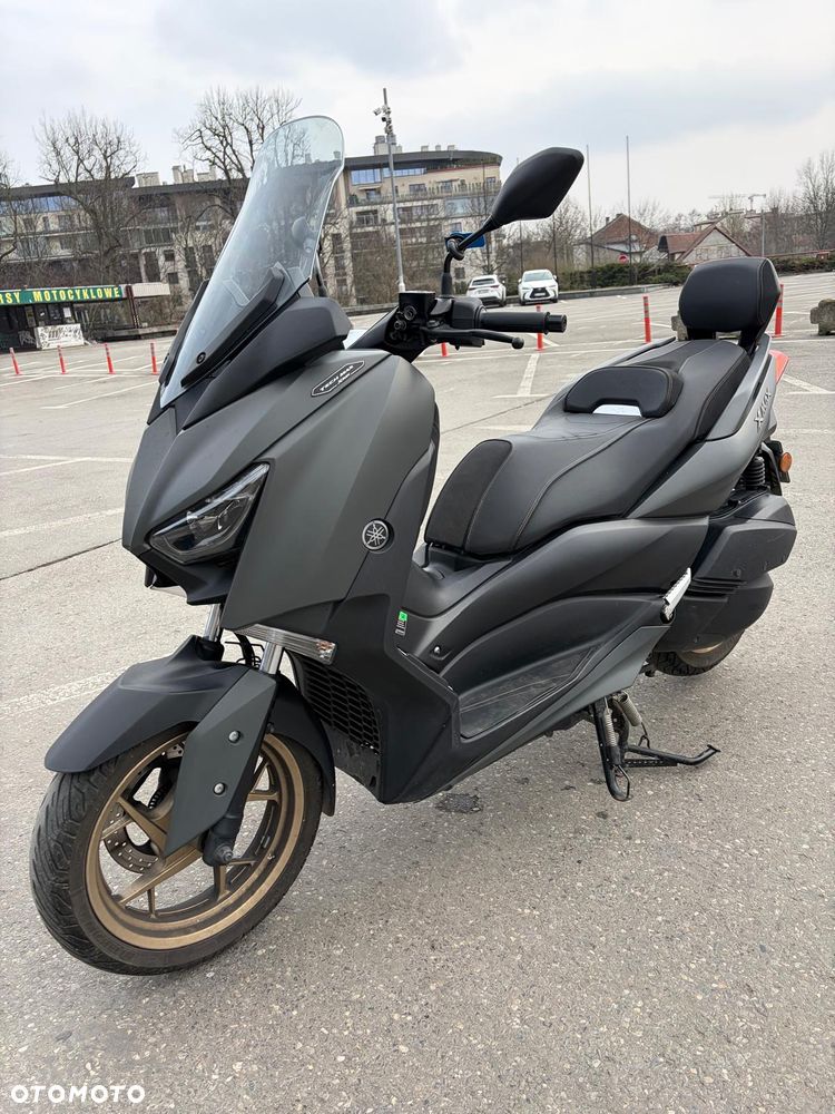 Yamaha X-max - 3