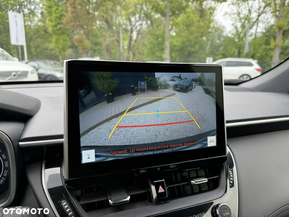 Toyota Corolla Cross - 2