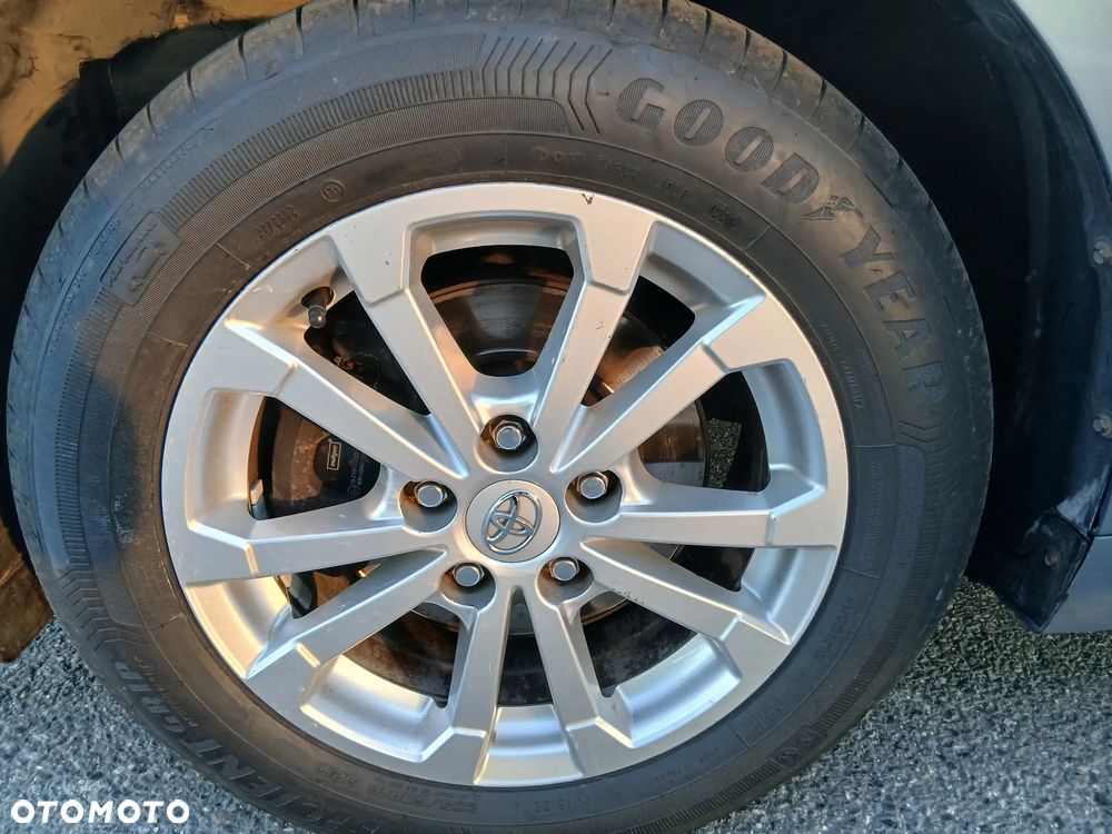 Toyota Verso 1.8 Sol plus NAVI - 19