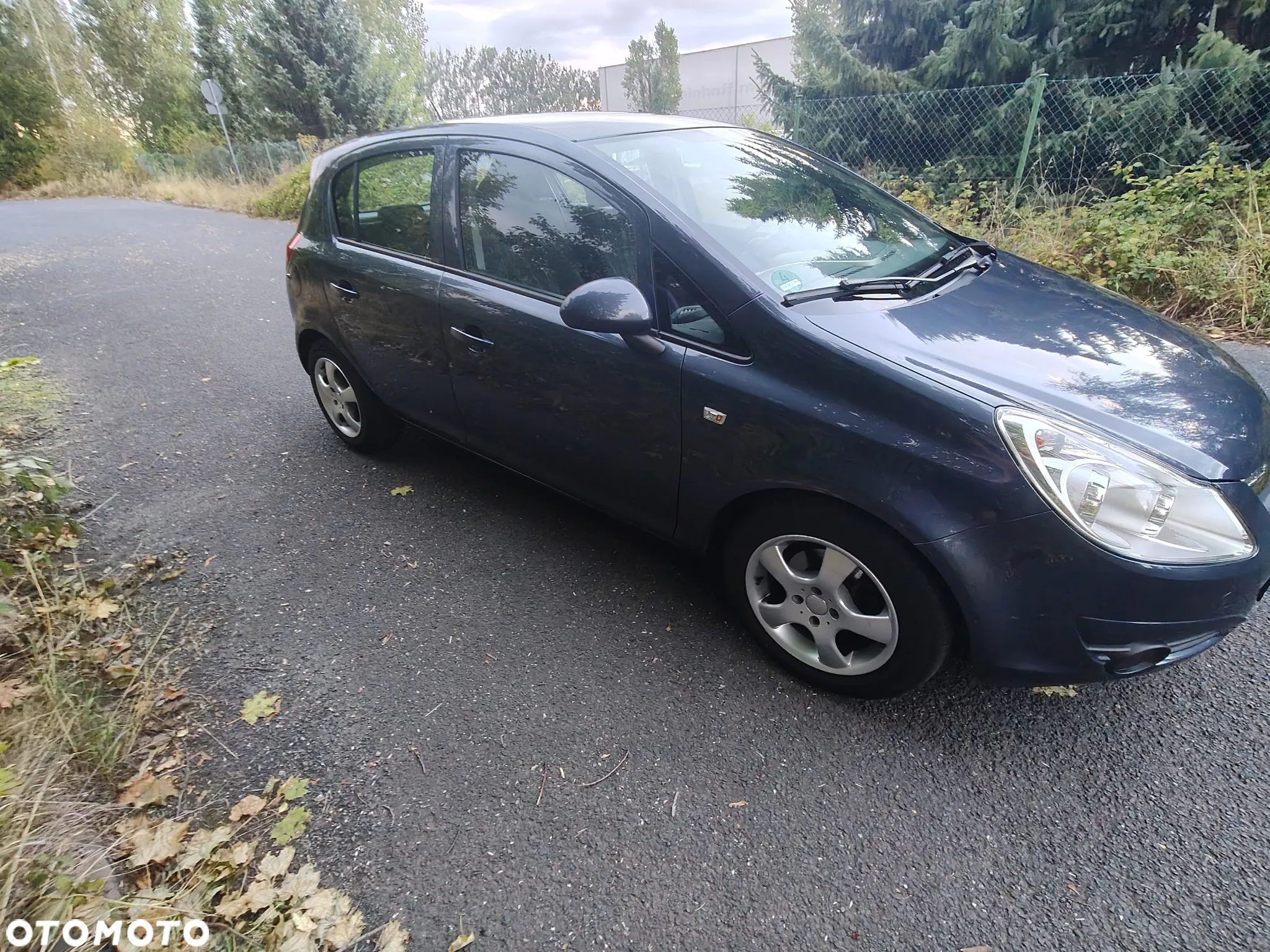 Opel Corsa 1.2 16V Easytronic Cosmo - 4