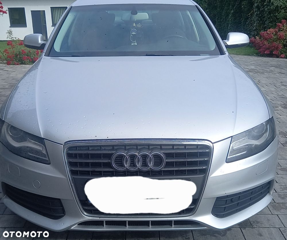 Audi A4 Avant 2011 photo 5