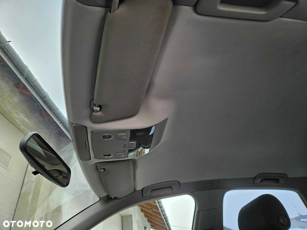 Podsufitka Sufit Tapicerka Jasna Audi A4 B6 B7 Sedan Naprawiana - 38