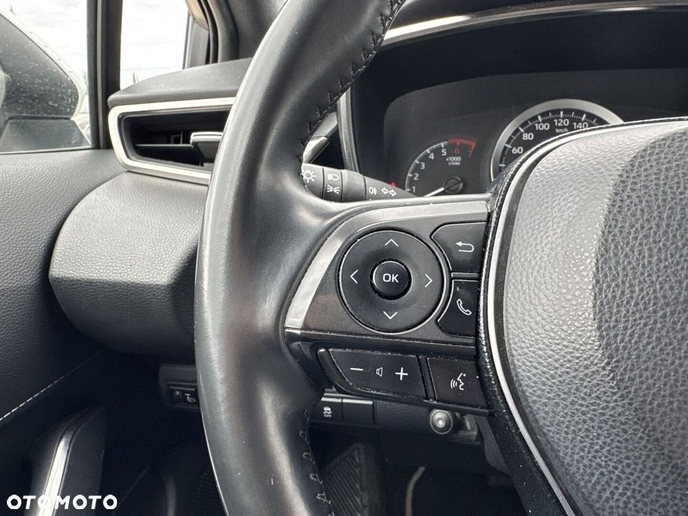 Toyota Corolla - 18