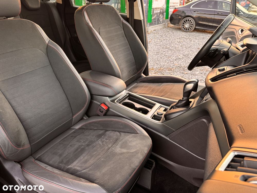 Ford Kuga 1.5 EcoBoost AWD ST-Line ASS - 18