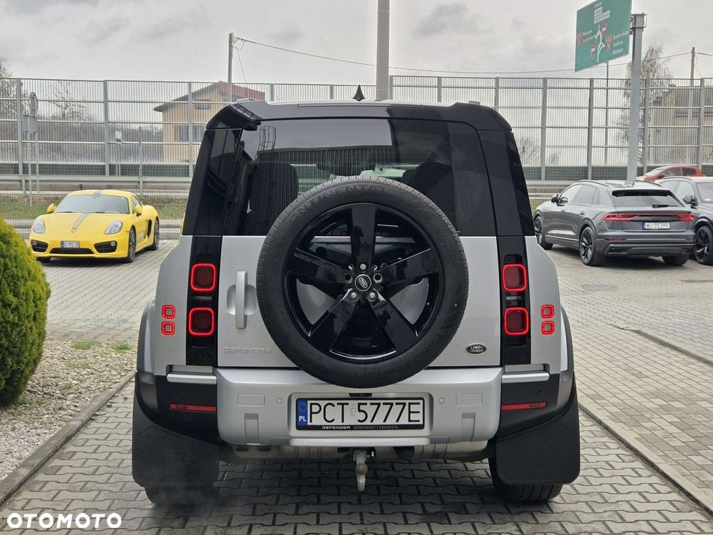 Land Rover Defender - 6