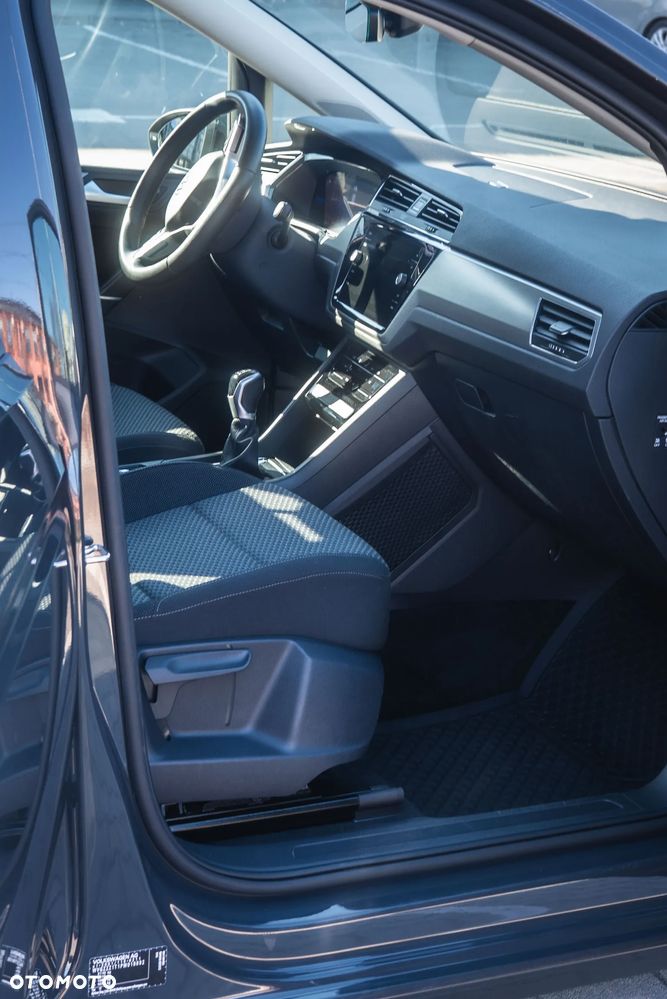 Volkswagen Touran 1.5 TSI EVO Comfortline - 15