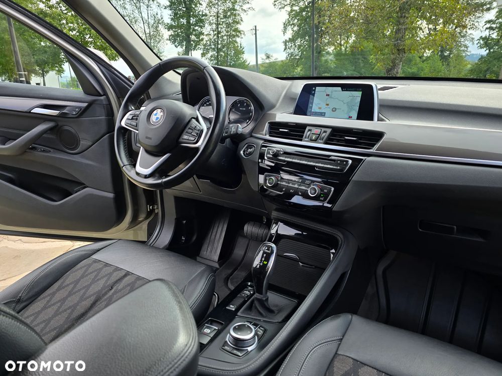BMW X1 xDrive20d xLine sport - 19