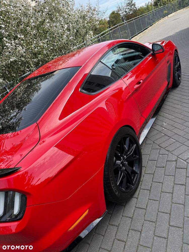 Ford Mustang 5.0 V8 Black Edition - 3