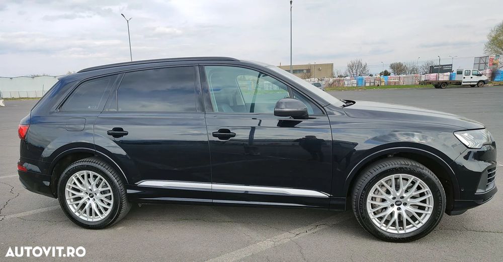 Audi Q7 3.0 60 TFSIe quattro Tiptronic S Line - 6