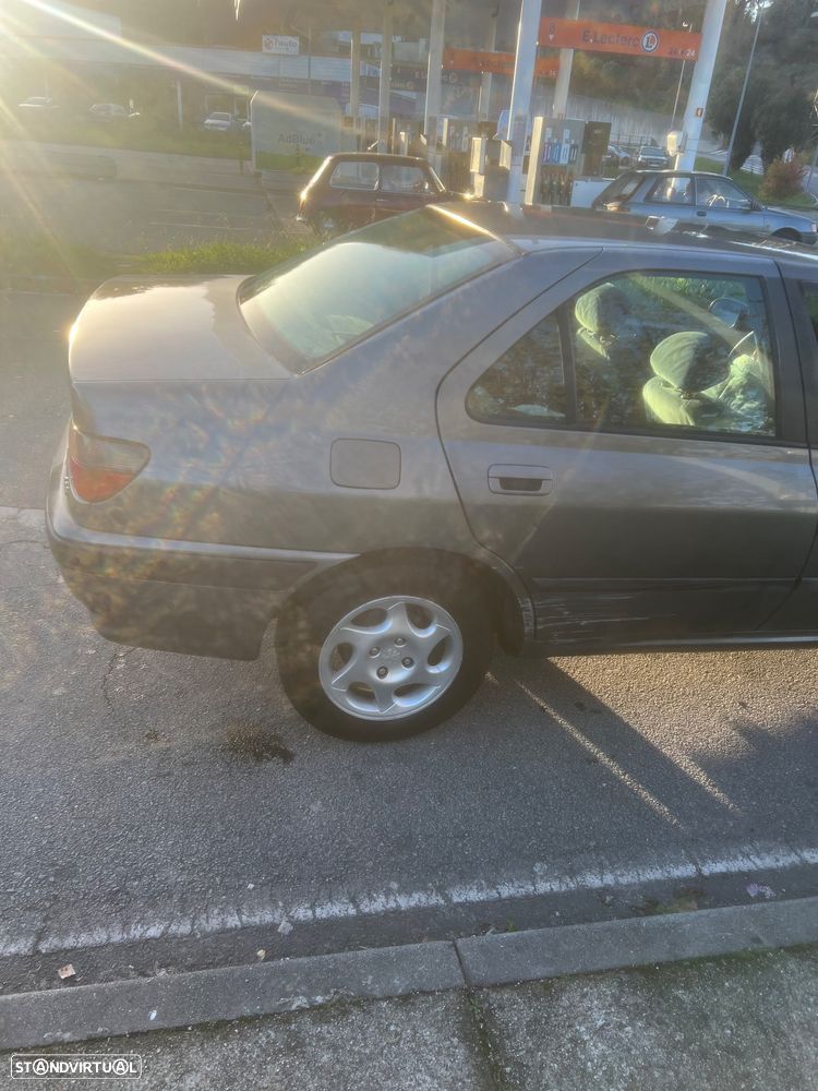 Peugeot 406 1.8 ST - 8