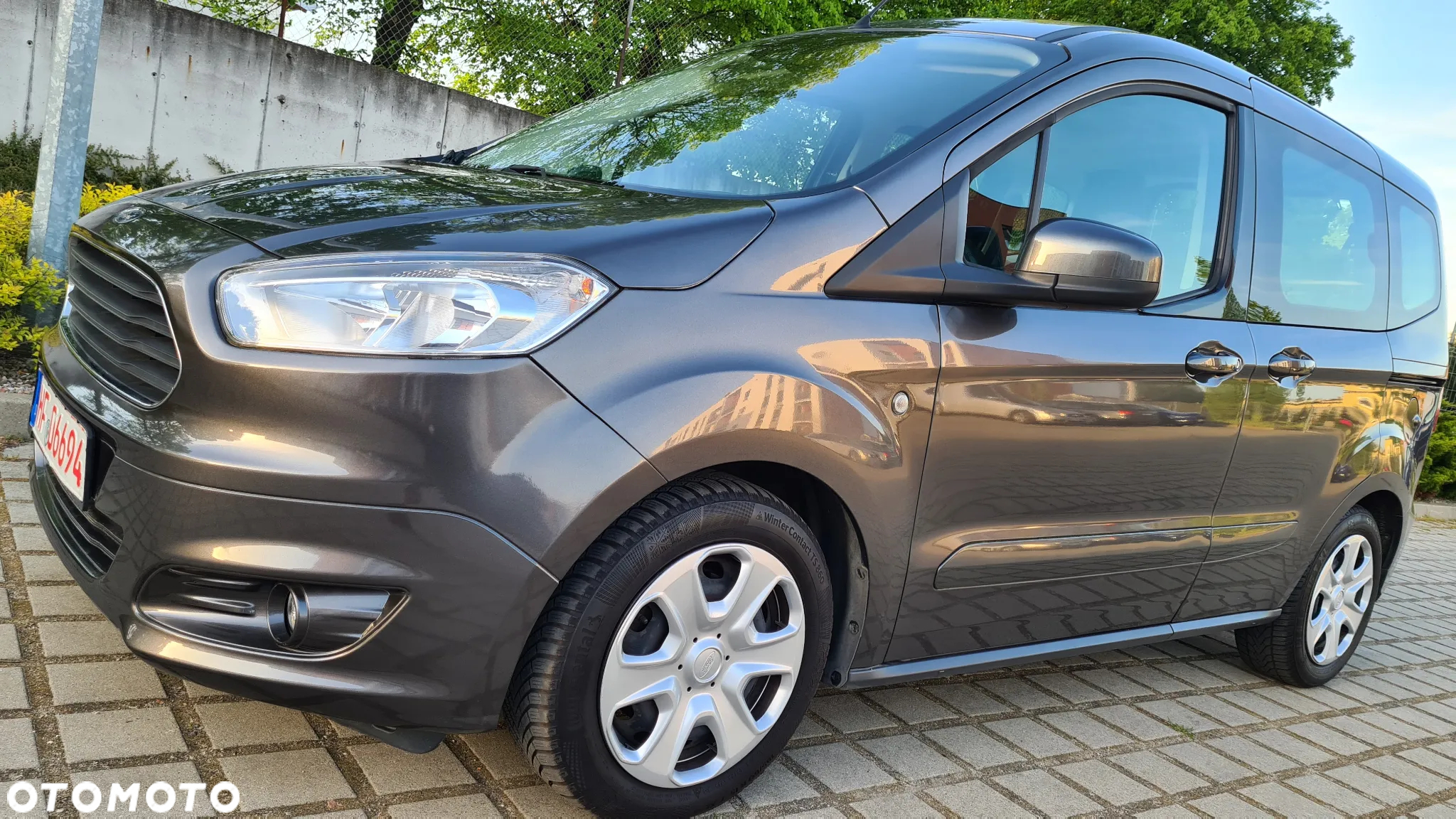 Ford Tourneo Courier 1.0 EcoBoost Ambiente - 15