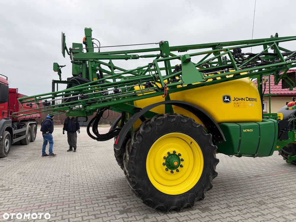 John Deere M740i - 7