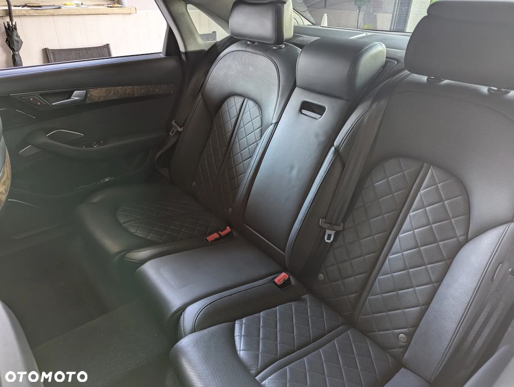 Audi A8 L 60 TFSI quattro tiptronic - 25