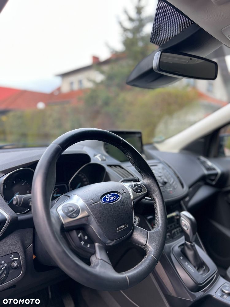 Ford Kuga 2.0 TDCi 4x4 Titanium - 30