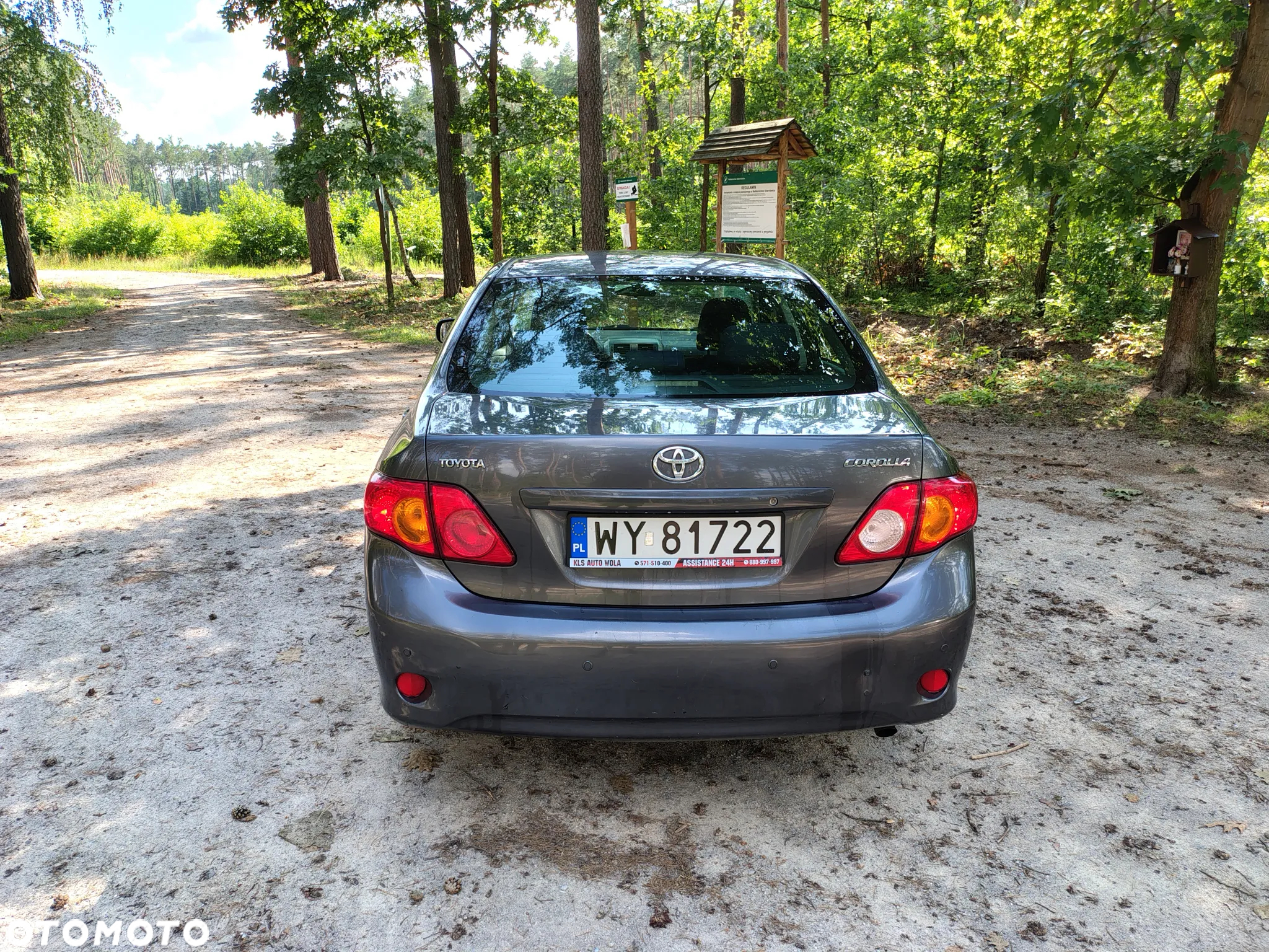 Toyota Corolla - 8