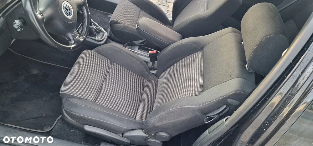 Volkswagen Golf IV 2.3 V5 GTI - 9