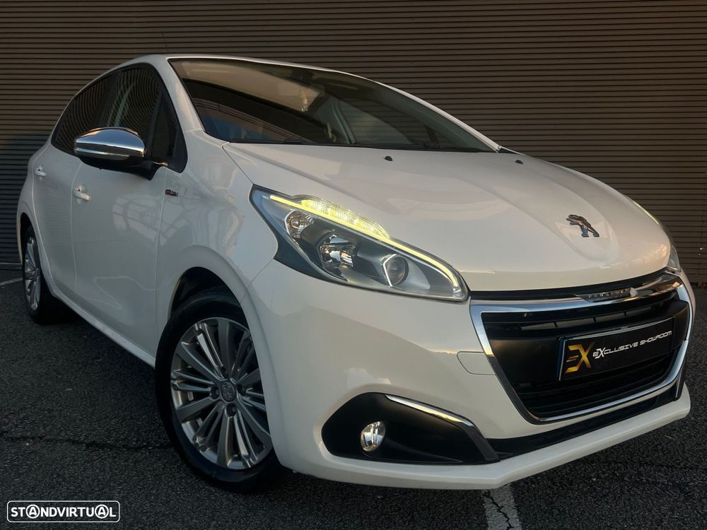 Peugeot 208 1.2 PureTech Allure - 2