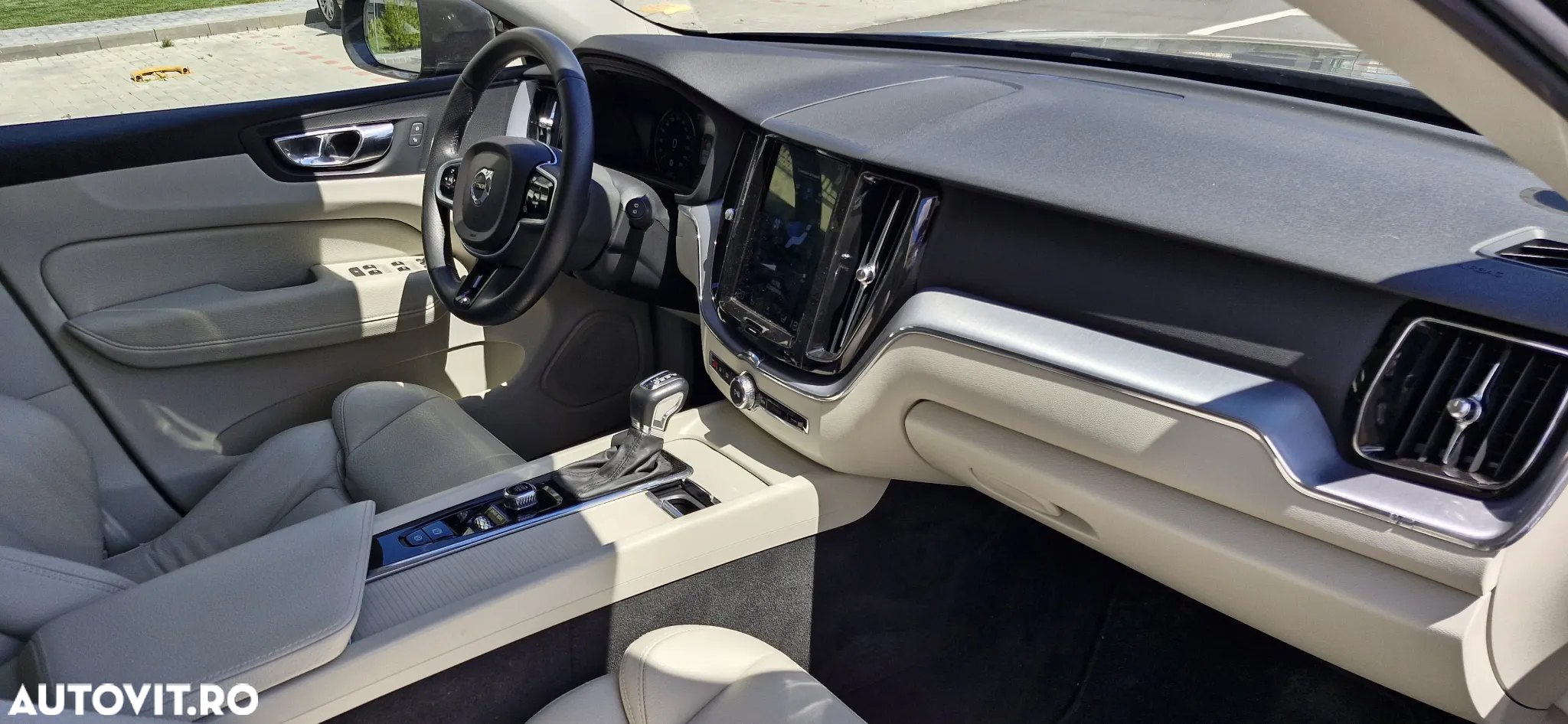 Volvo XC 60 - 2