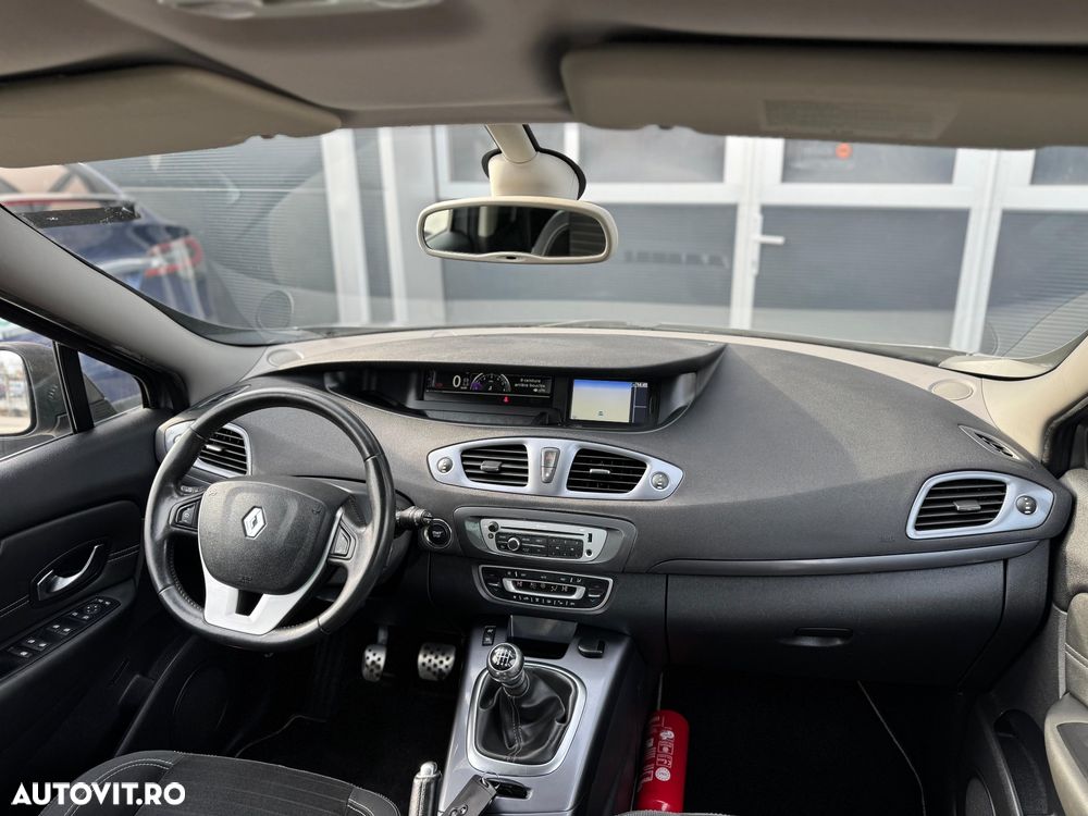 Renault Scenic 1.5dCi Expression - 8