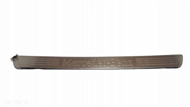 Mercedes CLA C118 X118 listwa progowa A1186805000 - 1