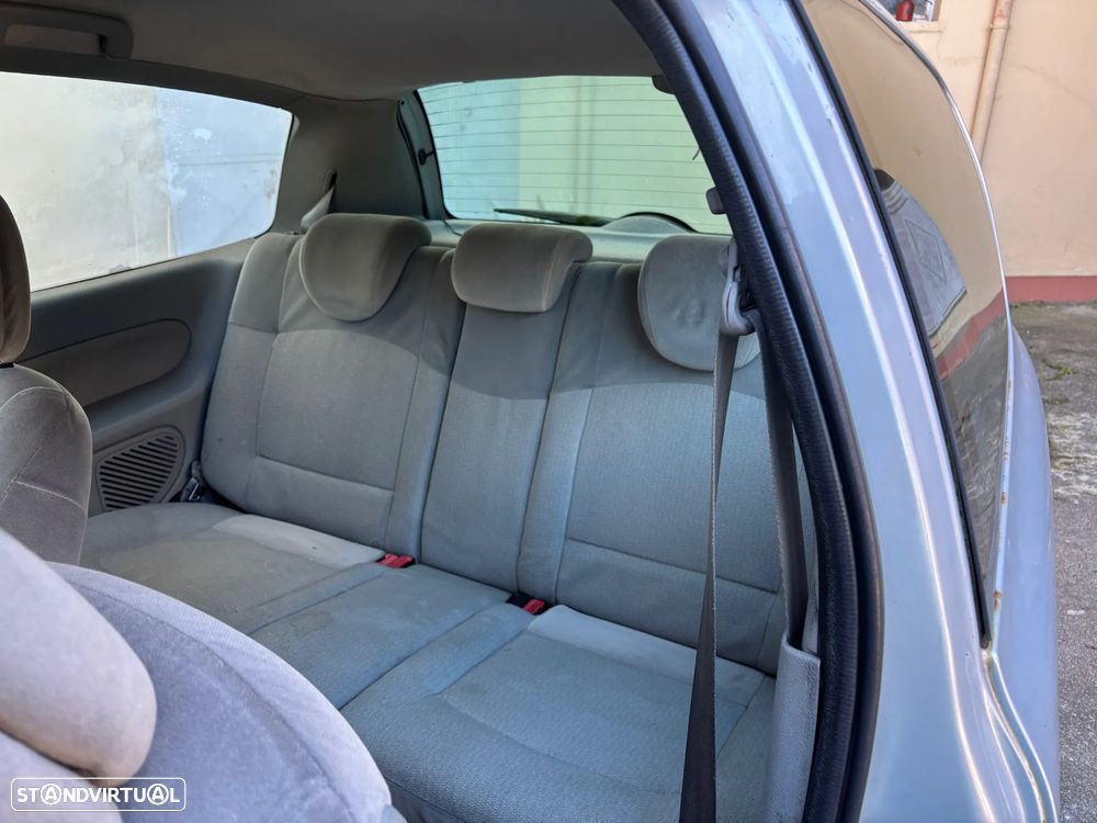 Renault Clio 1.2 16V Privilège - 7