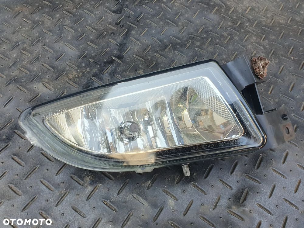 FIAT BRAVO II CROMA II REFLEKTOR LAMPA HALOGEN PRZECIWMGŁOWY PRAWY PRZÓD 08-661-2015R DEPO - 1