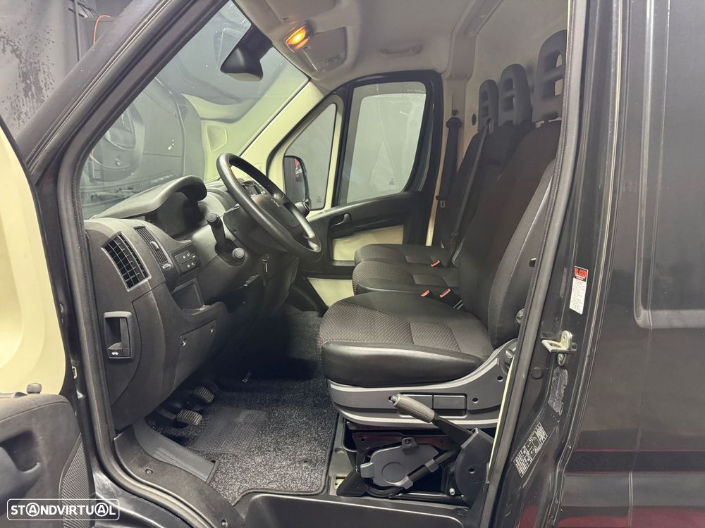 Peugeot Boxer Van (250) - 16