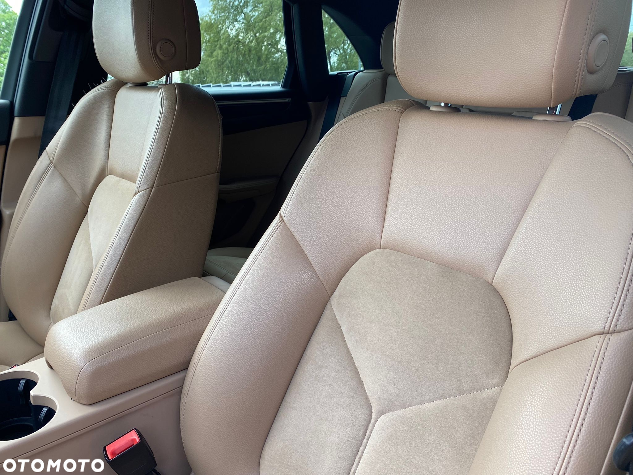 Porsche Macan Standard - 25