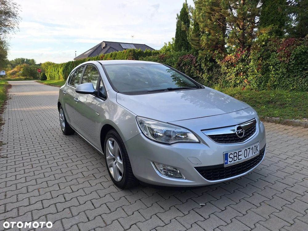Opel Astra 1.6 Edition - 1