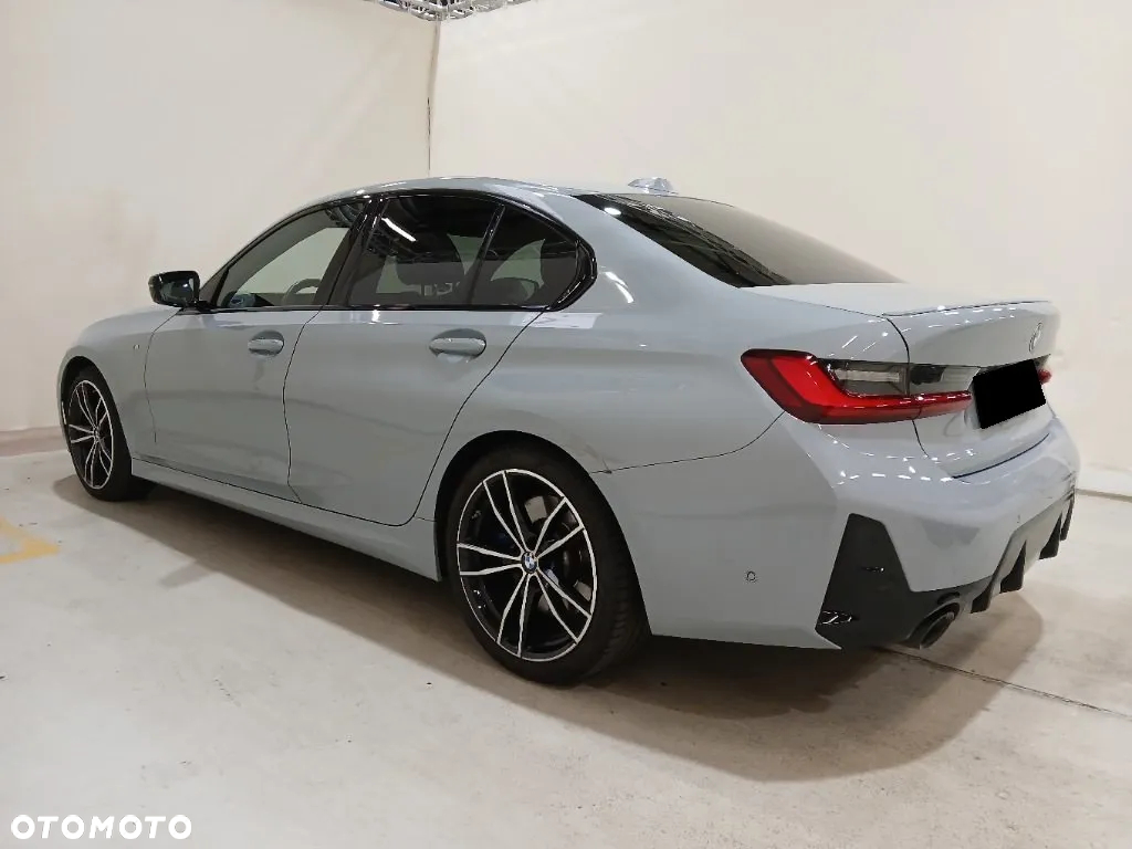 BMW Seria 3 320d Touring xDrive M Sport - 5