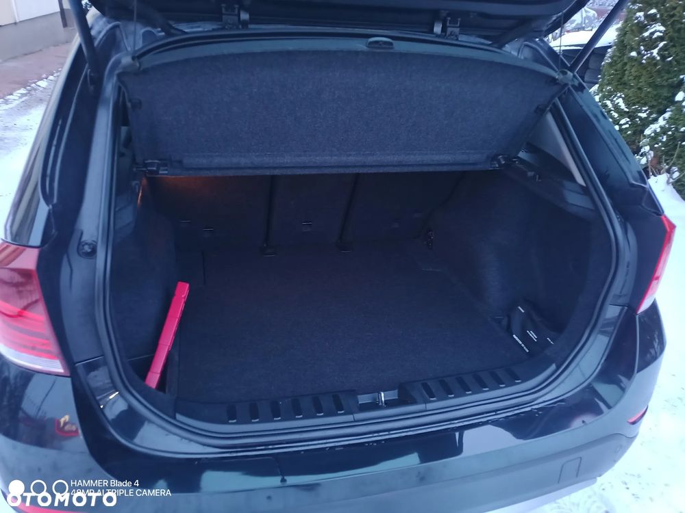 BMW X1 sDrive18i - 9