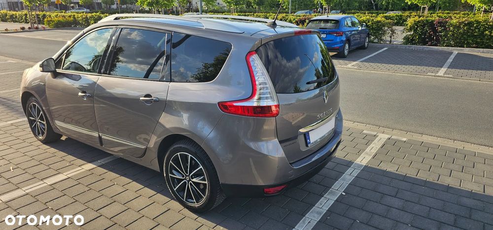 Renault Scenic Energy dCi 130 S&S Bose Edition - 13