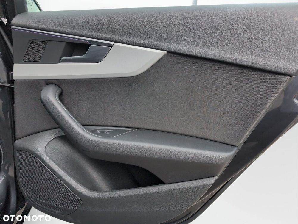 Audi A4 Limousine 35 TFSI mHEV S tronic - 13