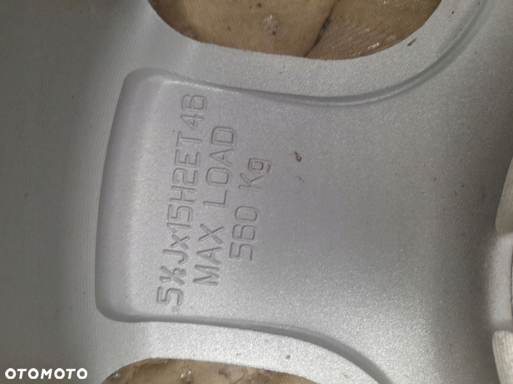 Felga aluminiowa Land Rover OE RRC003010XXX 5.5" x 15" 5x114.3 ET46 - 4