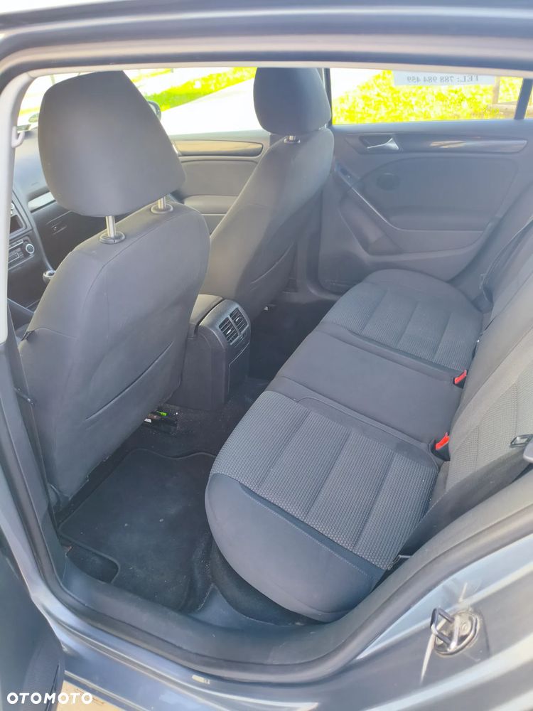 Volkswagen Golf 1.6 TDI BlueMot Comfortline - 13