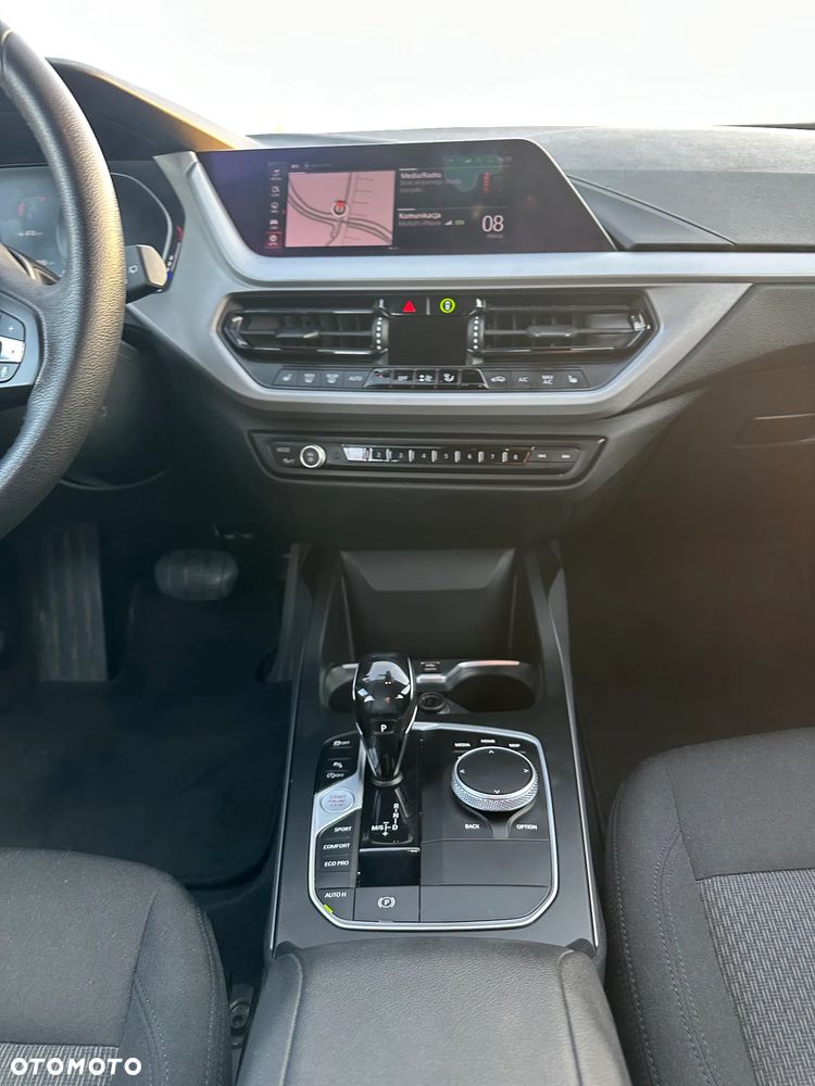 BMW Seria 1 118i - 11
