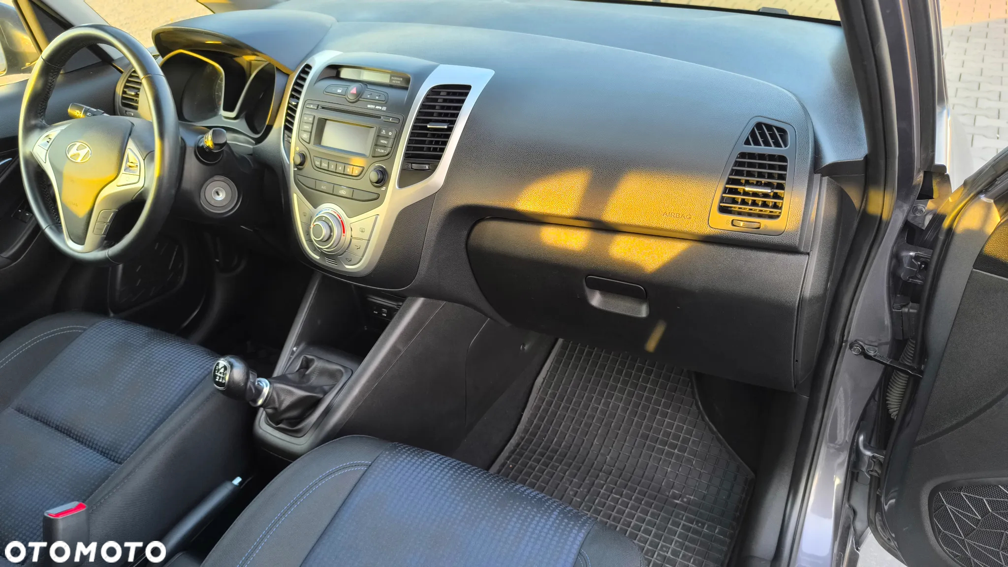 Hyundai ix20 1.4 blue Comfort - 22