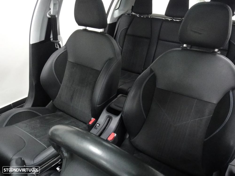 Peugeot 2008 PureTech 110 GPF Stop&Start EAT6 Crossway - 19