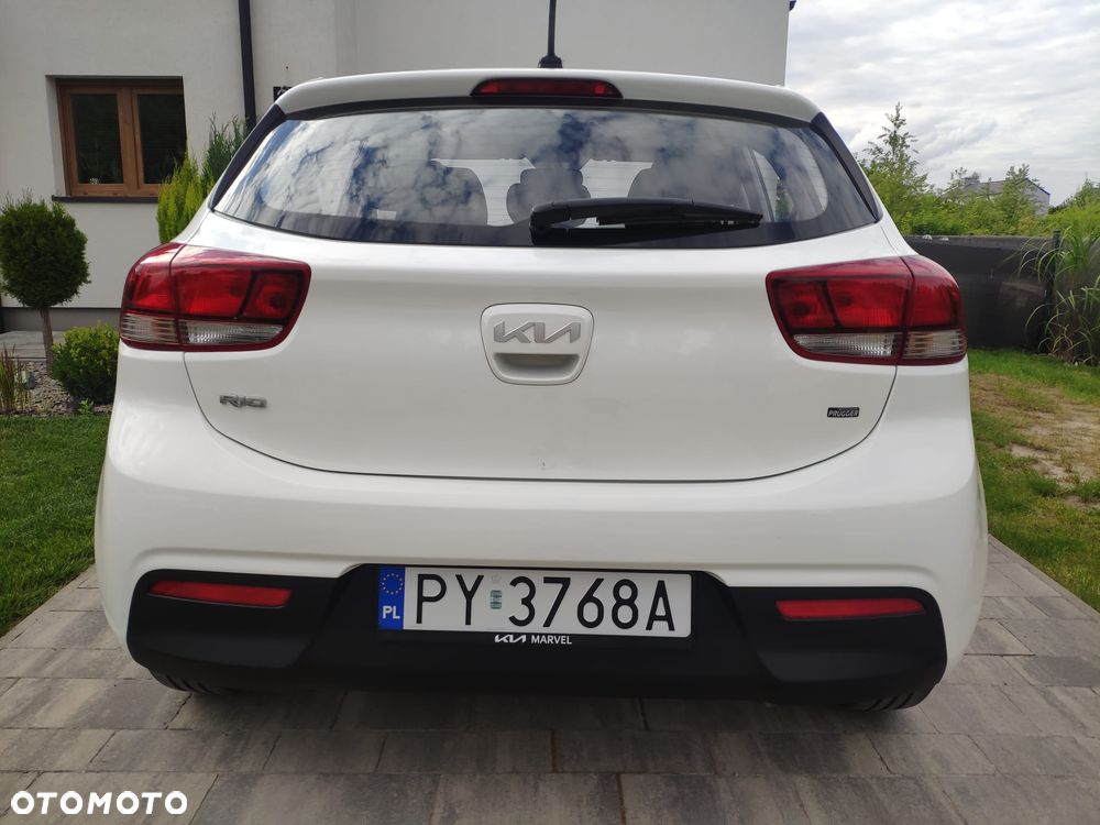 Kia Rio 1.2 M - 6