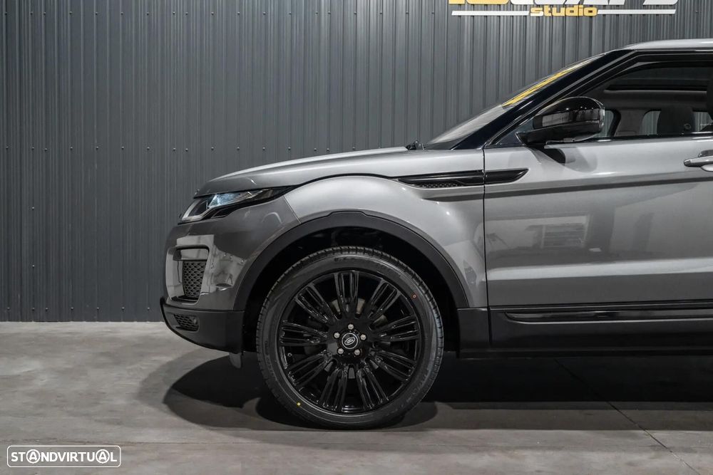 Land Rover Range Rover Evoque - 28