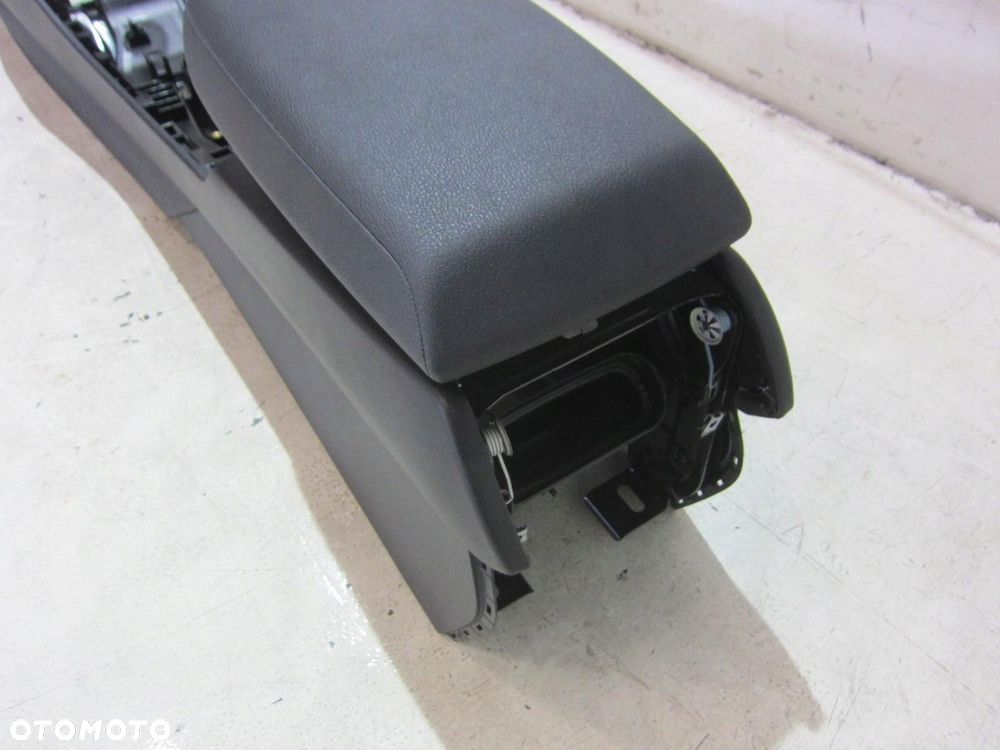 BMW X3 F25 X4 F26 PODŁOKIETNIK CZARNY TUNEL 9204247 51169204247 - 5