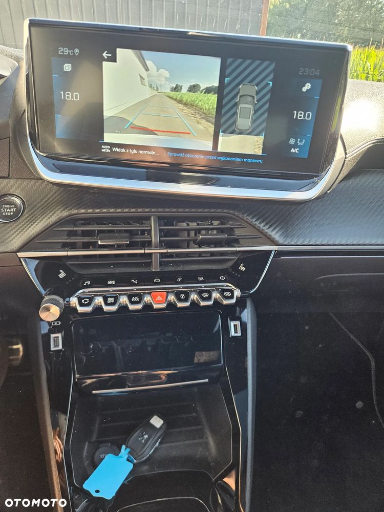 Peugeot 2008 PureTech 130 EAT8 GT Exclusive - 12