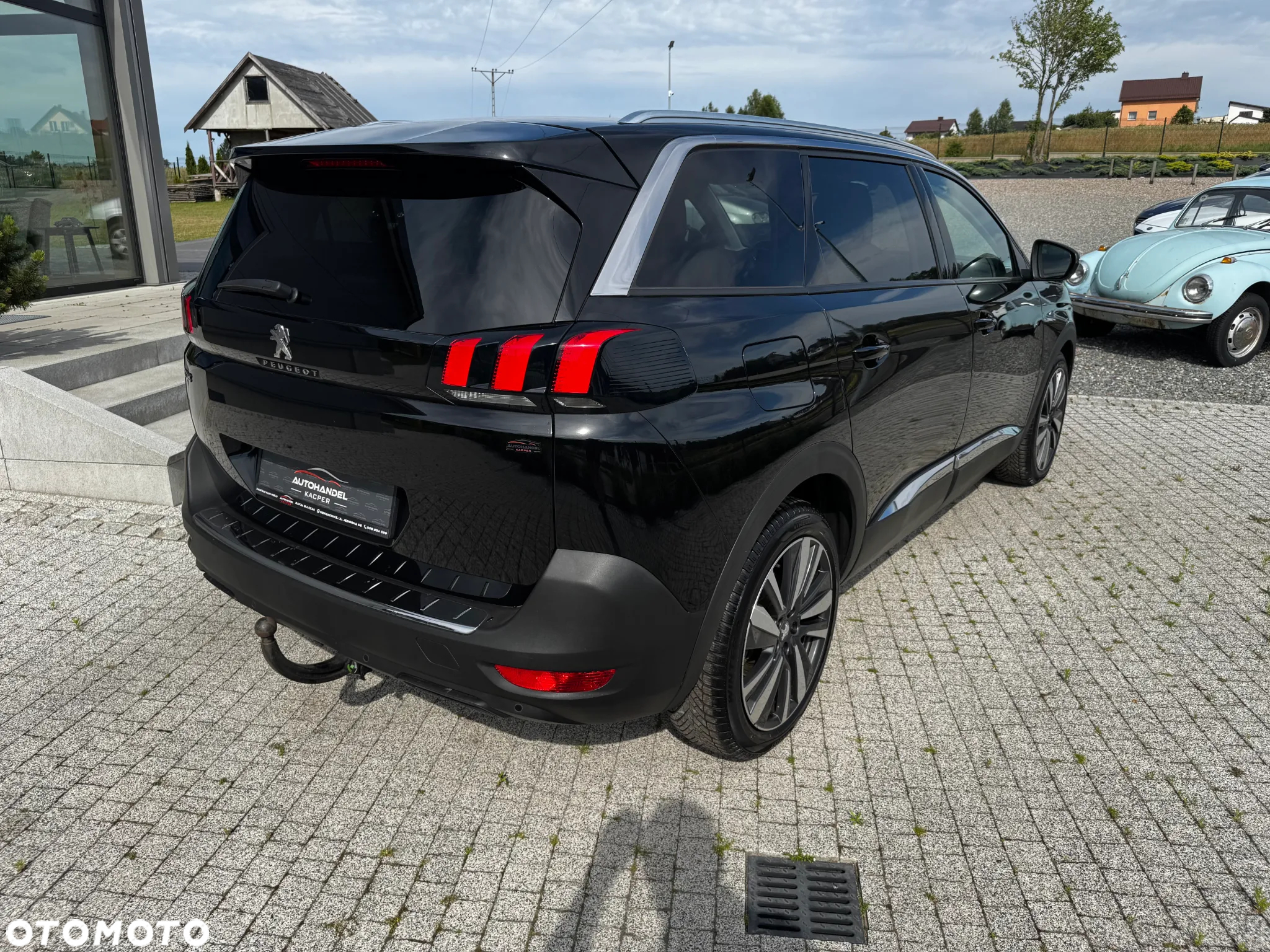 Peugeot 5008 - 8