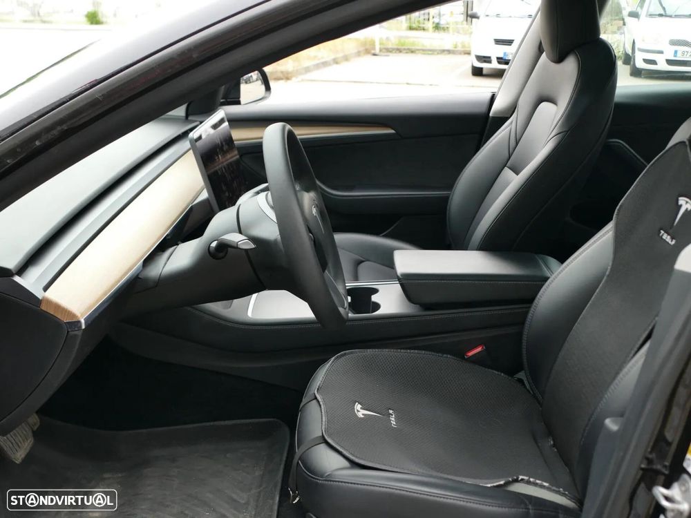 Tesla Model 3 Tração Traseira - 27