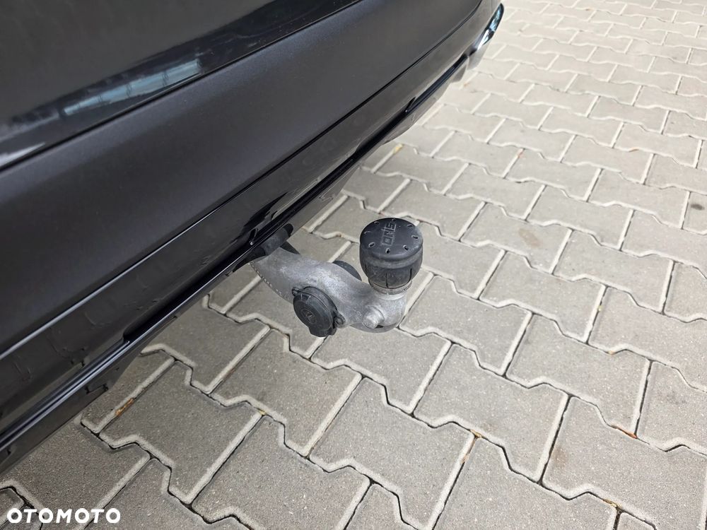 Mercedes-Benz GLC 220 d mHEV 4-Matic AMG Line - 12