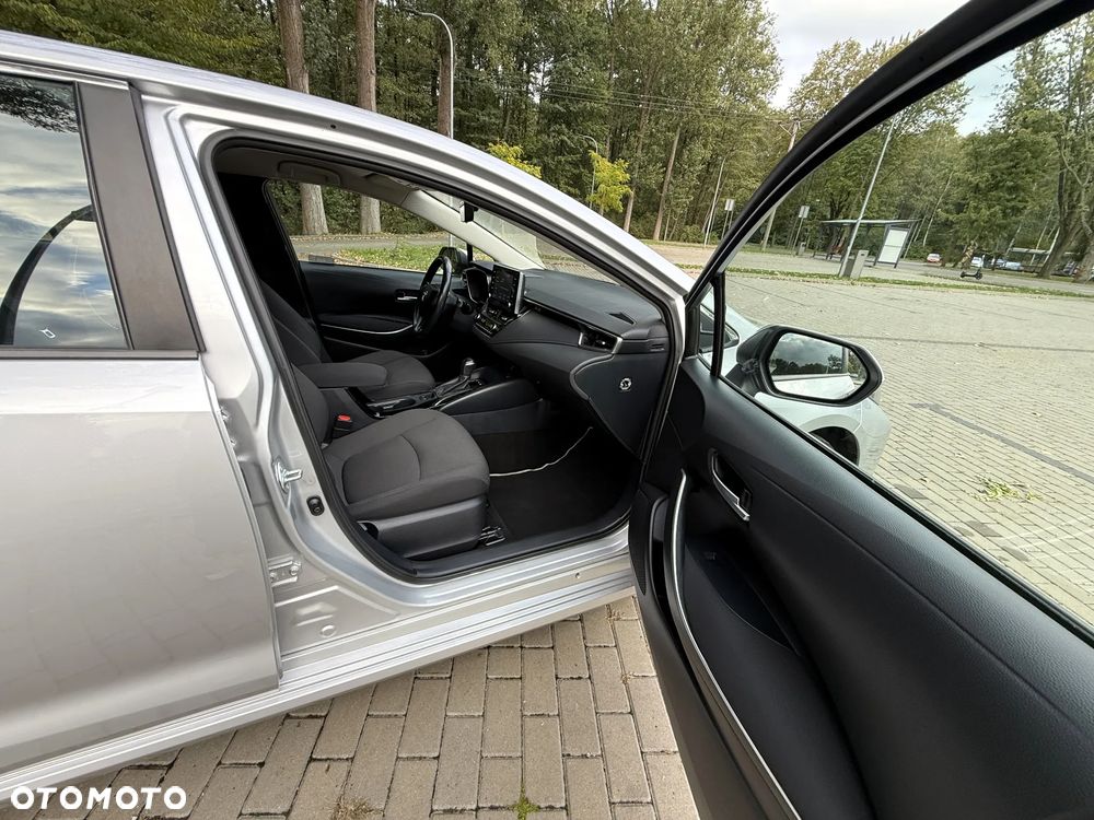 Toyota Corolla 1.8 Hybrid GPF Comfort - 25