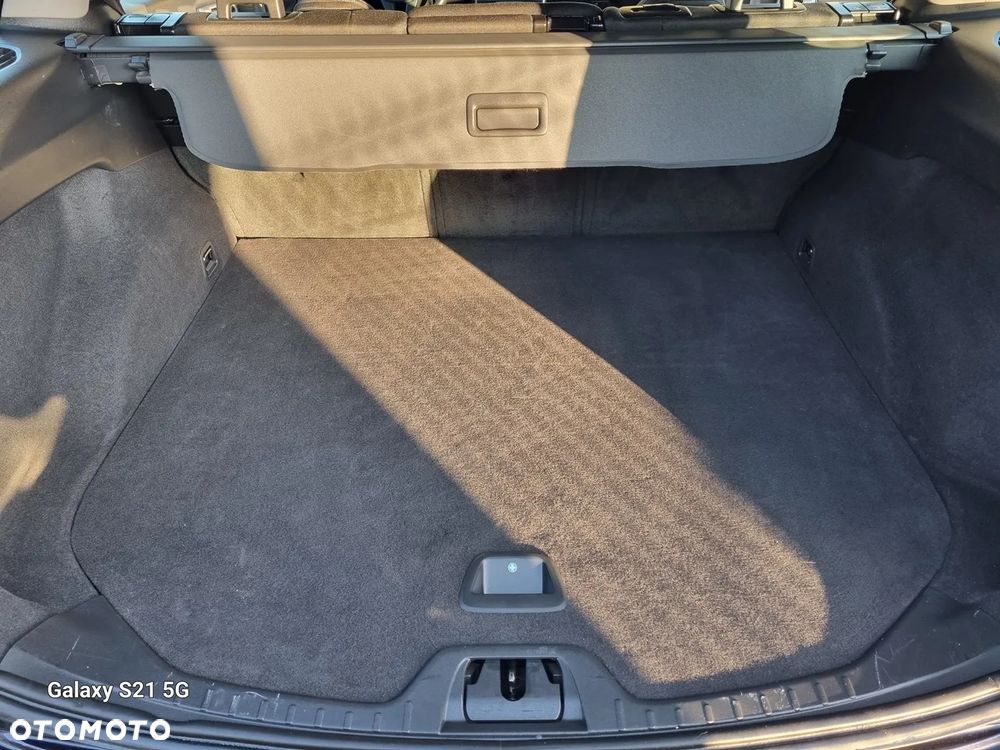 Volvo V60 D2 Momentum - 16