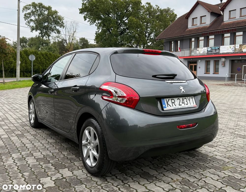 Peugeot 208 1.2 VTi Style - 8