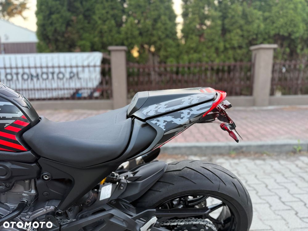 Ducati Monster - 29